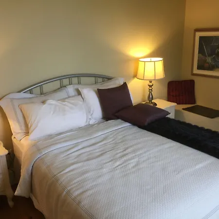 Clyde Hall Bed And Breakfast-3