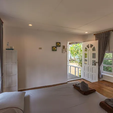 Siam Beach Resort Koh Kood-2
