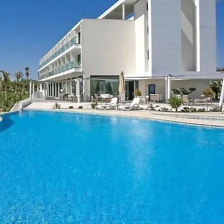 Lebay Beach Hotel-2