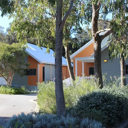 Mandurah Ocean Marina Chalets-2