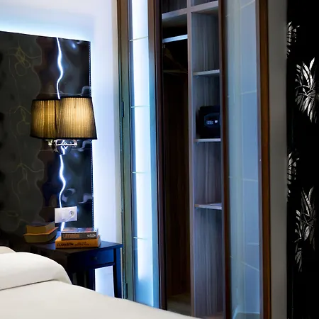 Hostal Alhambra - Adults Only-3
