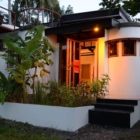 Somewhere Else Boutique Resort-2
