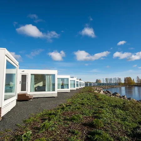 Seaside Glass Villas-2