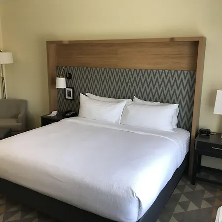 Holiday Inn & Suites Arden - Asheville Airport By Ihg-3