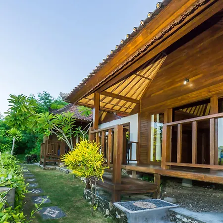 Song Lambung Beach Huts-2