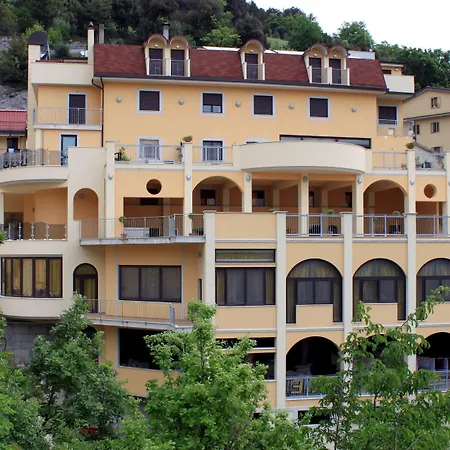 Hotel Sette E Mezzo-3