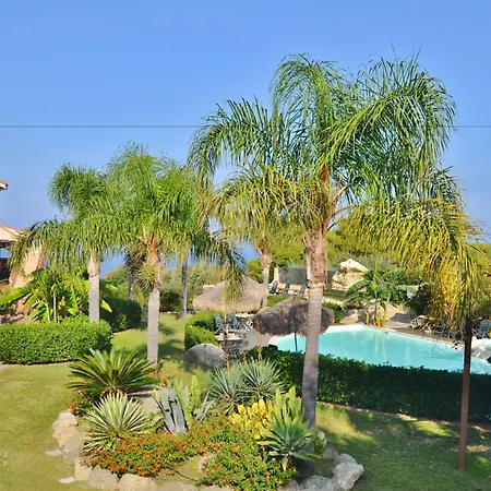 L' Arcobaleno Resort-2