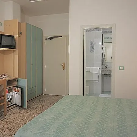 Hotel Aurora-3