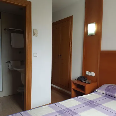 Hostal Mediterraneo-2