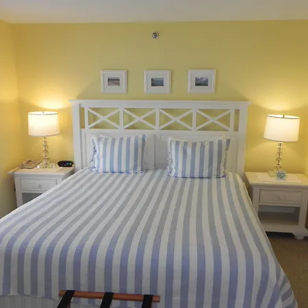 Elmwood Resort Hotel-3