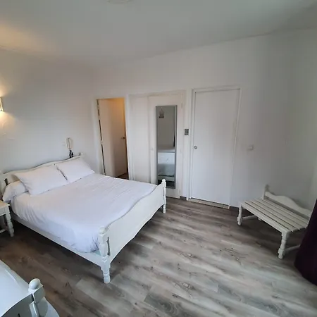 Hôtel Les 3 Terrasses-2