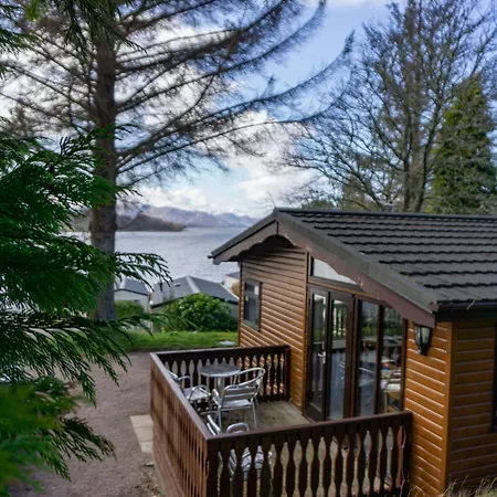 Linnhe Lochside Holidays-3