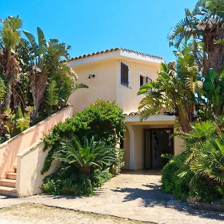 Porto Giunco Residence-3
