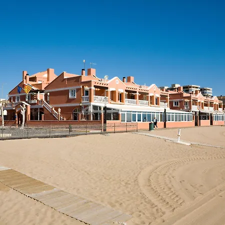 Lloyds Beach Club-3