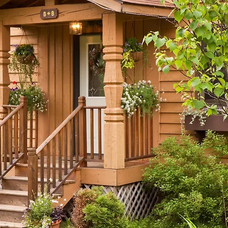 Poplar Creek Guesthouse-3