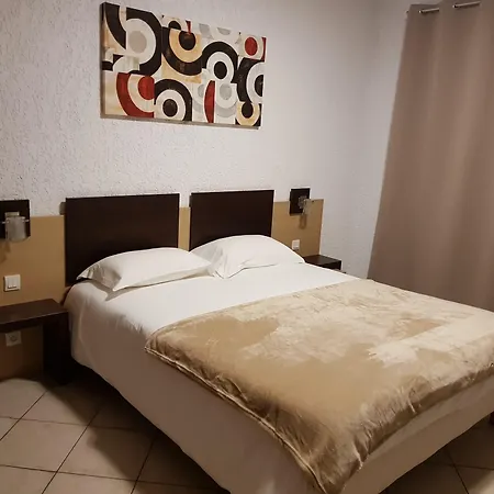 Hotel & Restaurant Le Saint Jean-2