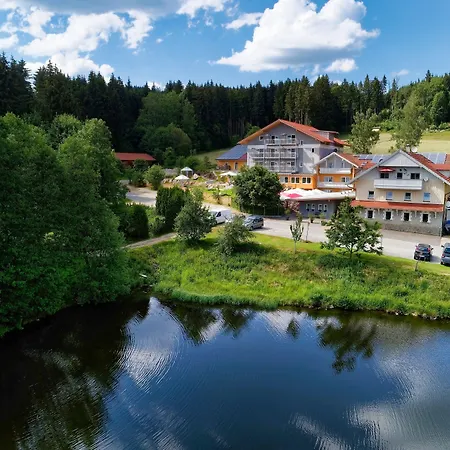 Wellnesshotel Deine Auszeit, Adults Only-3