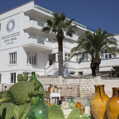 Bianco Riccio Suite Hotel-2