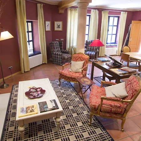 Hotel Sara De Ur-2