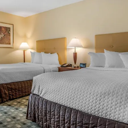 Quality Hotel Conference Center Cincinnati Blue Ash-2