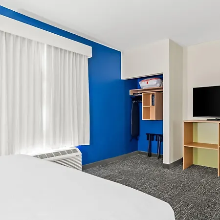 Spark By Hilton Kingsland-2