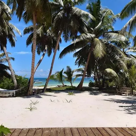 Bliss Hotel Praslin-3