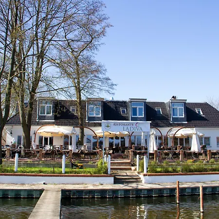 Hotel Altes Fährhaus-2