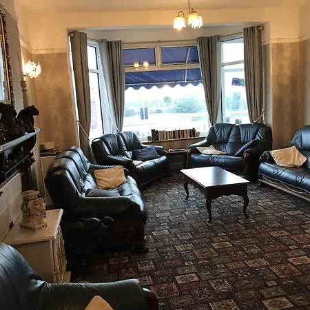 North Parade Seafront Accommodation-3