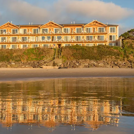 Pelican Shores Inn-2