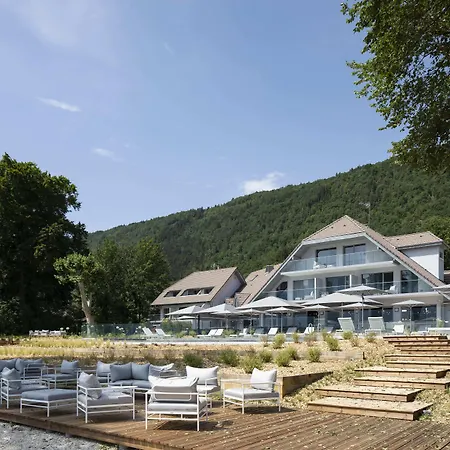 Black Bass Hotel-2