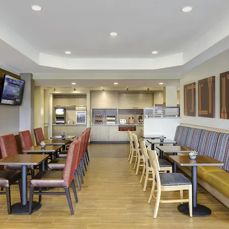 Towneplace Suites By Marriott Dubuque Downtown-3