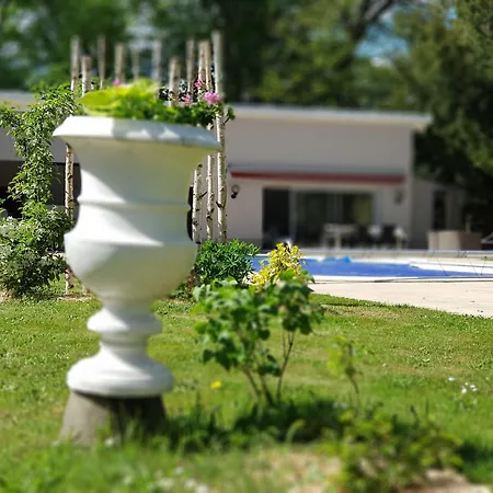 La Roseraie-3