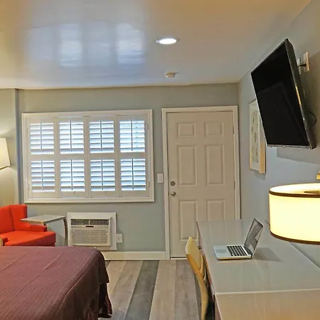 Del Mar Motel-3