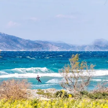 Nikos Ikies-2