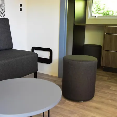 Hotel Lodge Du Lac Chambon-3