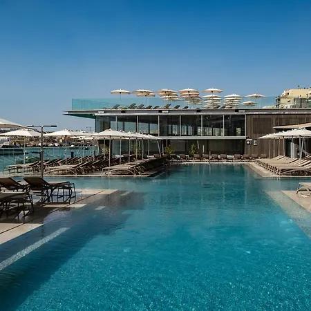 Strand Suites By Neu Collective-2