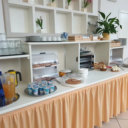 City Hotel-3