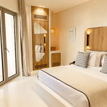 White Pebble Suites-3