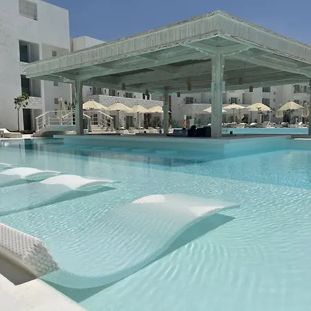 Tanoak Resort-2
