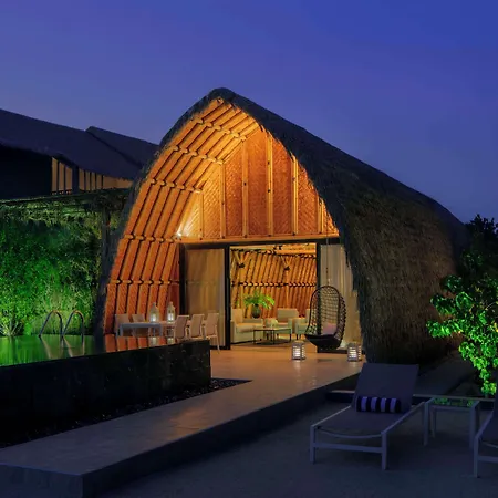 Anantara World Islands Dubai Resort-2