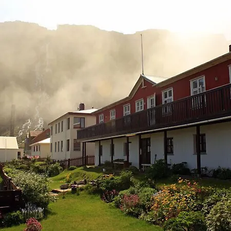 Hotel Djupavik-2