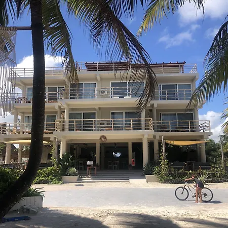 Noah Beach Hotel & Suites-3