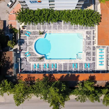Sun Beach Hotel-2