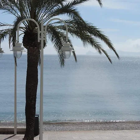The Beach House Studios & Suites-3