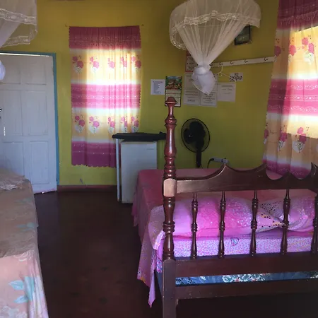 Waikiki Guest House-2