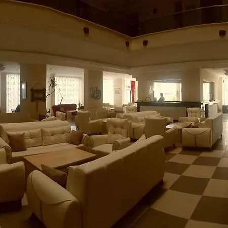 Club Bayar Beach Hotel-3