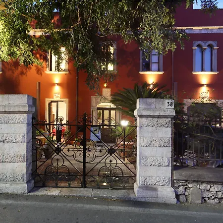 Villa Astoria-3