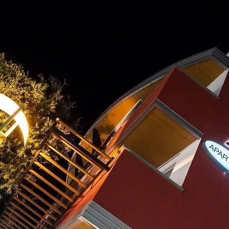 Aparthotel Esperya-2