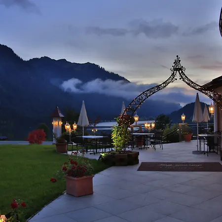 Romantik Resort&SPA Der Laterndl Hof-2