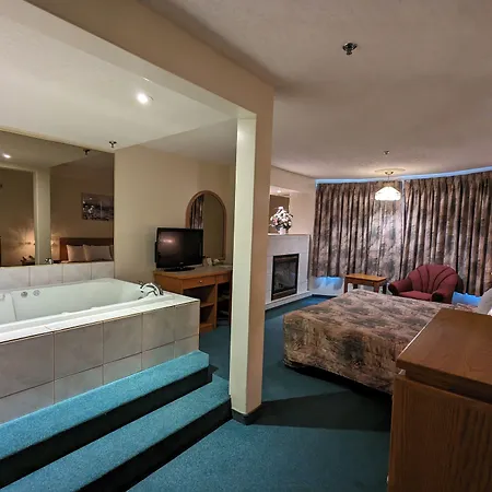 Western Budget Motel Leduc #3-2